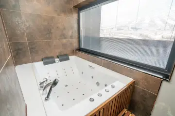 Relax Jakuzili Oda